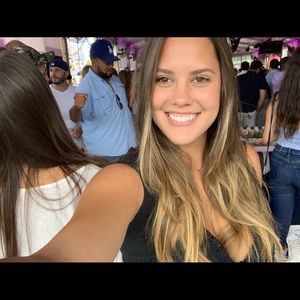 Meet your Posher, Alina